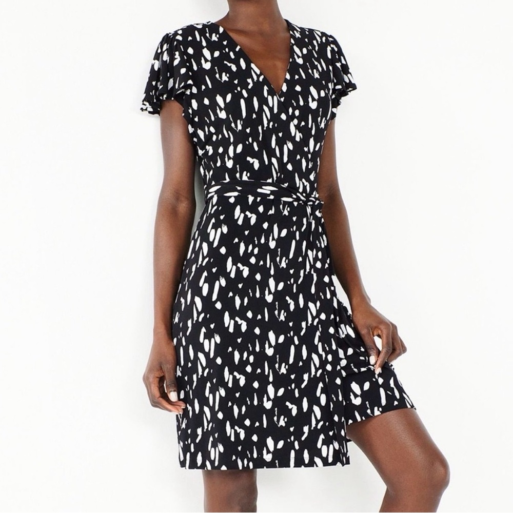 Nine West Flutter Sleeve Wrap Dress Black and White